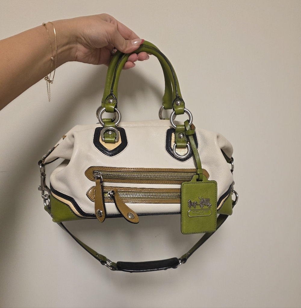 Coach White and Green Women's Bag